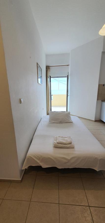 Eirini Apts On The Beach Psari Forada Екстер'єр фото